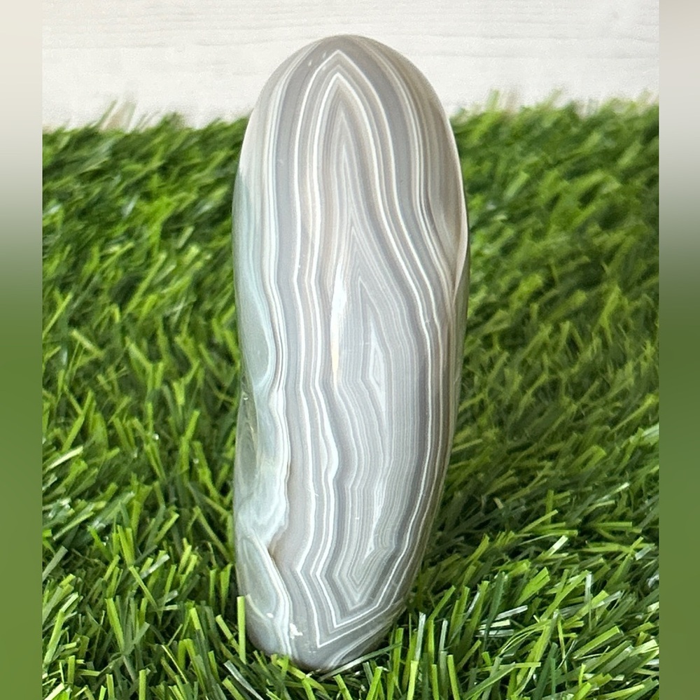 Polished Banded Agate Freeform - Picture 7 of 13